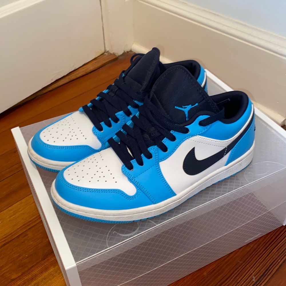 UNC Jordan 1 Lows